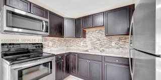 2610 Riverland Dr Gallery 2