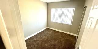 49th Street Apartments Gallery 17