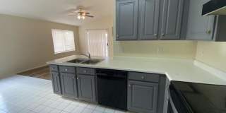 10849 W Monterosa St Gallery 7