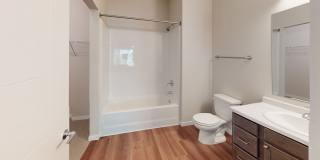 Boulevard Apartments & Townhomes Gallery 36