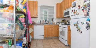 Modern 3-bed 2-bath Packard's Corner Gallery 3
