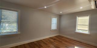 330 Taylor Avenue Gallery 8