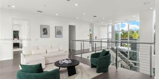 2217 NE 17th Ter Gallery 68