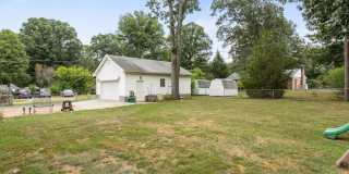 BEAUTIFUL 2200 SF RANCHER IN CHESTERFIELD Gallery 14