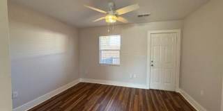 4302 Knight Road Gallery 9