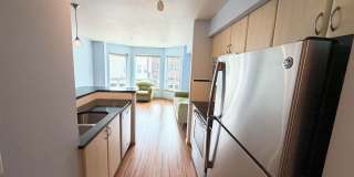Light & Bright Studio in Queen Anne! Gallery 10