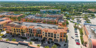 23191 Fashion Dr unit: 8106 Gallery 42