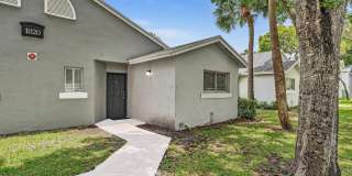 1020 Lake Victoria Drive Gallery 1