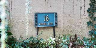 16 Browns Lane Gallery 1