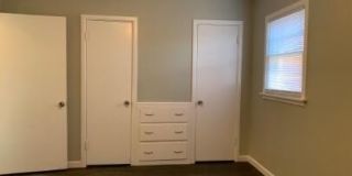 3807 26th Street Gallery 7