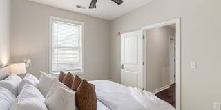 Temple Apartments Gallery 153