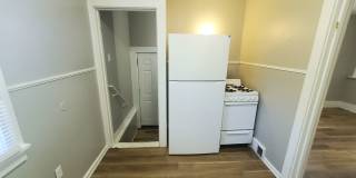 2 Bedroom Home with Detached Garage! 2 Bedroom Home with Detached Garage! Gallery 6