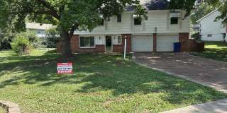 COMING SOON!! Raytown  Large SF House Gallery 1