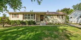 2 Bedroom in Westside School District Gallery 1