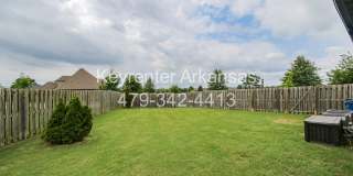 Gorgeous 3 bed/3 bath home in great Bentonville neighborhood Gallery 32