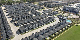 Camden Woodmill Creek Gallery 40