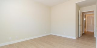 1228-1230 Wellesley Gallery 18