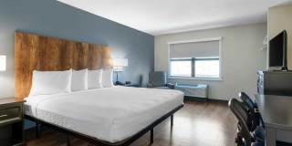 Pleasant Hill - Buskirk Avenue Gallery 1