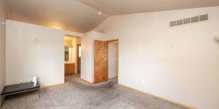 3 bed, 2.5 bath Home in English Ranch Neighborhood Gallery 13