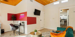 2205 Santa Paula Drive Gallery 1