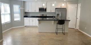 133 S Pinyon Point Gallery 5