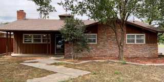 4402 28th Street Gallery 1