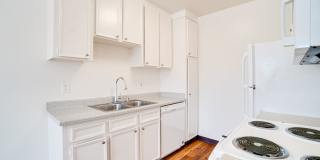 River Trail Apartments Gallery 8