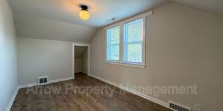 1459 Plum Street Gallery 5