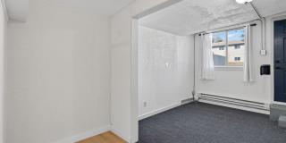 Charming 1BR Duplex in Colorado Springs Gallery 8