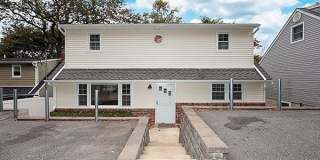 27 Potter Lane Gallery 1