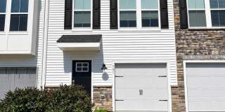 737 PEONY Lane Gallery 1