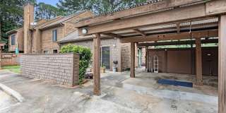 90 Willowick Drive Gallery 1