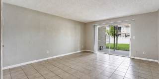 Spacious 4 Bed Condo Gallery 11
