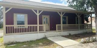 1005 Live Oak Dr Gallery 1