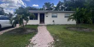3300 Southwest 32nd Court Gallery 1