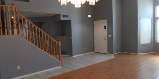 5 bedroom 3 bath Gallery 5