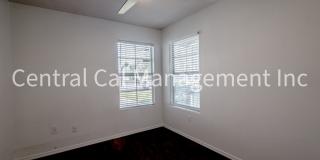 4 Bedroom/2 Bath Home in Desired Riverlakes Community - $2395 per month! Gallery 19