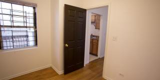 5528 S. Cornell Avenue Gallery 12
