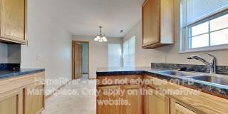 3648 Ashridge St Gallery 10