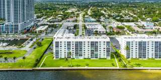 301 Lake Shore Drive unit: 411 Gallery 35