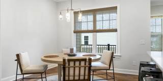 2555 Deacon Avenue Gallery 7