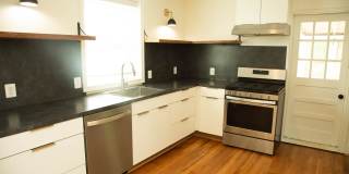 4 Bedroom House Available Near Scott Stadium and JPA 4 Bedroom House Available Near Scott Stadium and JPA Gallery 1