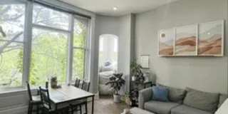 1338 North La Salle Drive Gallery 9