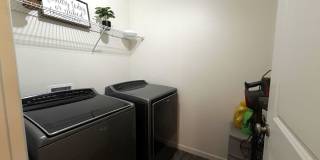 Modern West Arvada End-Unit with Cul-de-Sac Privacy & 2-Car Garage Gallery 22