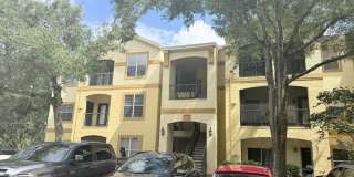 3rd Floor Unit, 1 bed/1 bath with Den in CARROLLWOOD AREA 3rd Floor Unit, 1 bed/1 bath with Den in CARROLLWOOD AREA Gallery 1