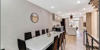 2309 Dickinson Street Gallery 1