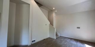 Tri-Level Spring Blvd Home Gallery 32