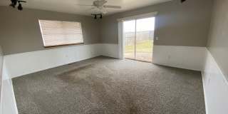 Beautiful Home- The Only thing Missing Is You! Gallery 6