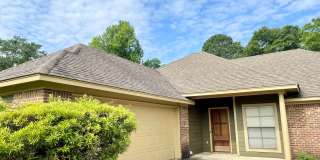 4 BR/2 BA in Germantown School District! Gallery 1