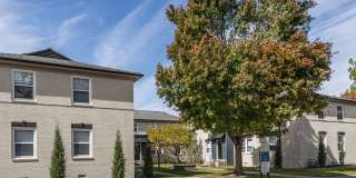 Everly Apartments on Cherry Street Gallery 13